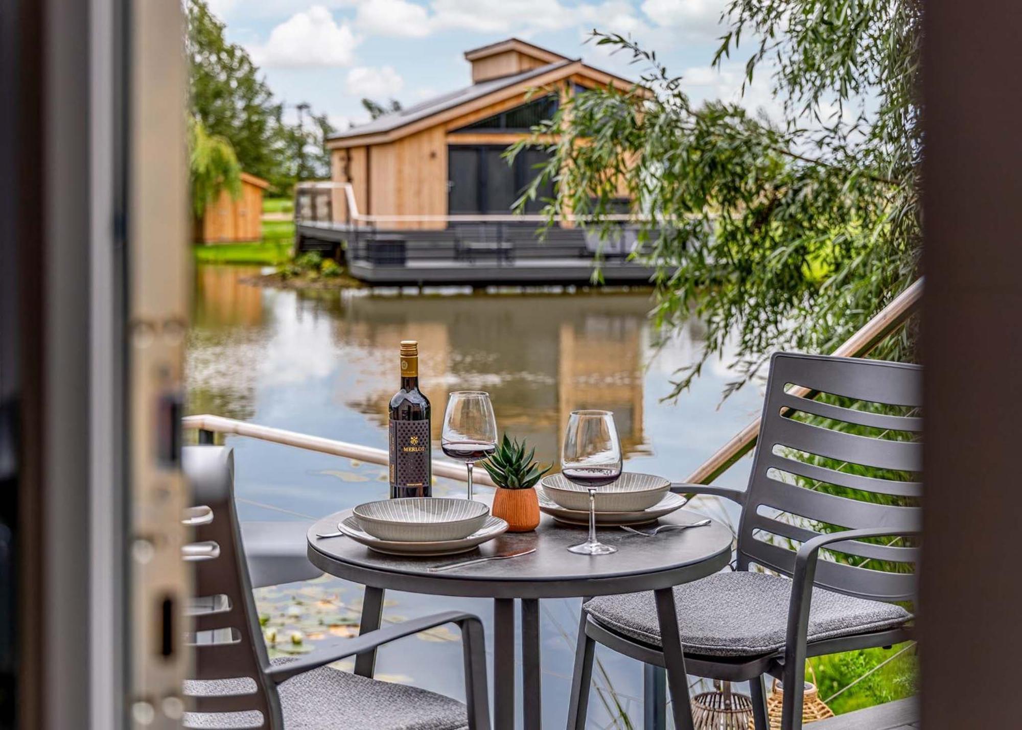 Woad Mill Lakeside Lodges Boston Esterno foto